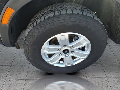 Used 2024 Ford Ranger XL image 7