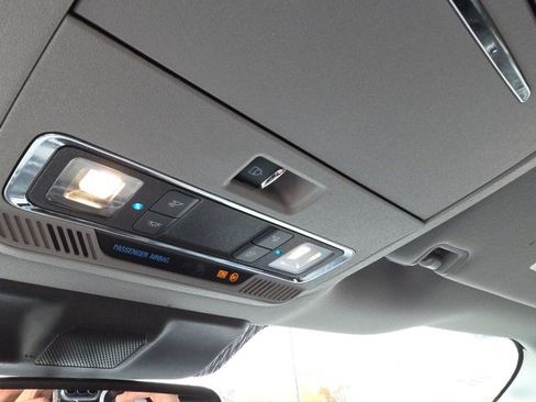 Used 2023 Ford F350 Lariat w/ Tow Technology Package image 33