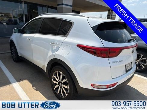 Used 2017 Kia Sportage EX FWD image 3