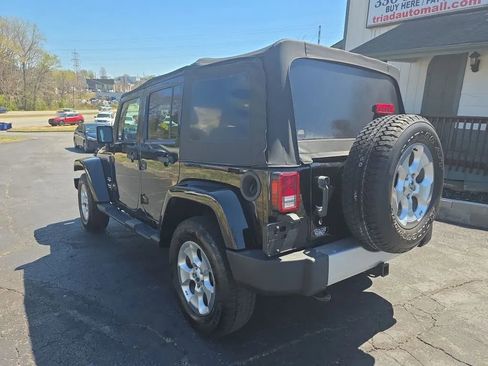 Used 2014 Jeep Wrangler Unlimited Sahara w/ Max Tow Package AWD/4WD image 7