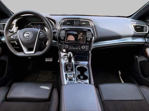 Used 2023 Nissan Maxima SR w/ Sport Mat Group FWD image 14
