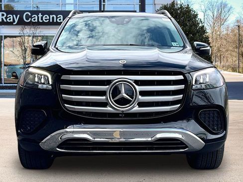 Certified 2024 Mercedes-Benz GLS 450 4MATIC image 3
