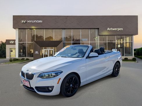 Used 2019 BMW 230i xDrive Convertible w/ Convenience Package AWD/4WD image 9