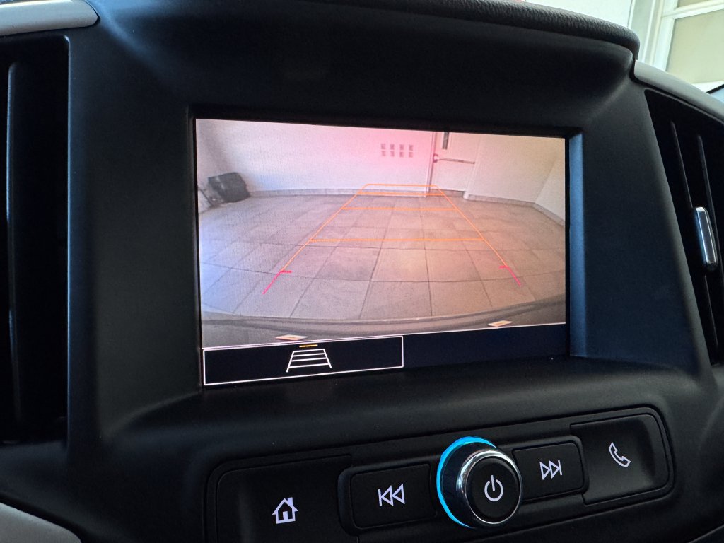 Certified 2023 GMC Terrain SLE w/ Elevation Edition AWD/4WD image 19