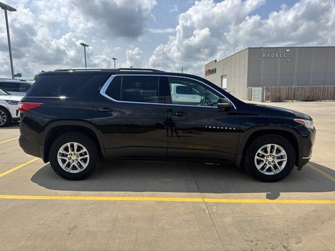 Used 2019 Chevrolet Traverse LT AWD/4WD image 4