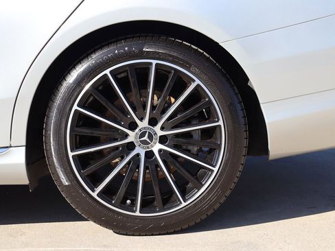 Used 2021 Mercedes-Benz C 300 Sedan w/ Premium Package image 12