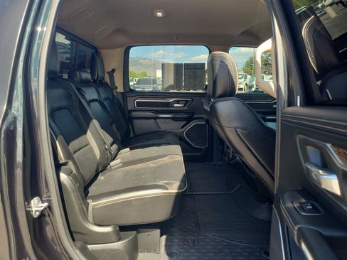 Used 2019 RAM 1500 Laramie AWD/4WD image 28