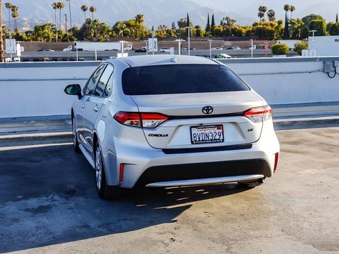 Used 2021 Toyota Corolla LE w/ Carpet Mat Package (TMS) FWD image 7