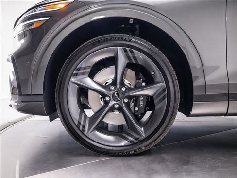 New 2026 Genesis GV70 3.5T Sport Prestige image 13