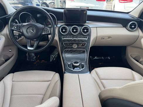Used 2017 Mercedes-Benz C 300 Sedan image 14