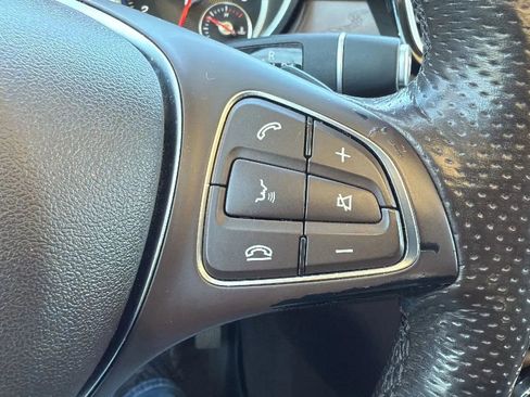 Used 2018 Mercedes-Benz GLE 350 4MATIC image 11