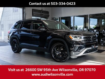 Used 2023 Volkswagen Atlas SE w/ Panoramic Sunroof Package