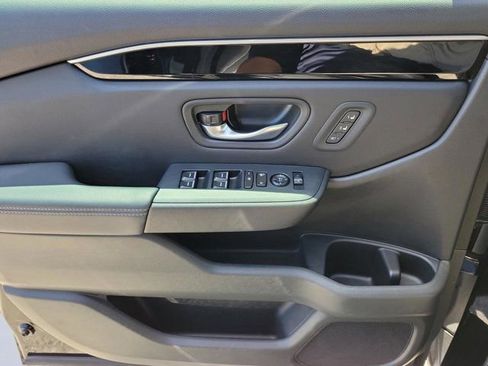 Used 2023 Honda Pilot EX-L image 12