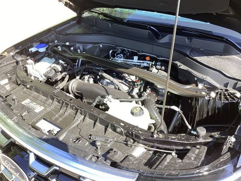 New 2026 Ford Explorer Platinum RWD image 33