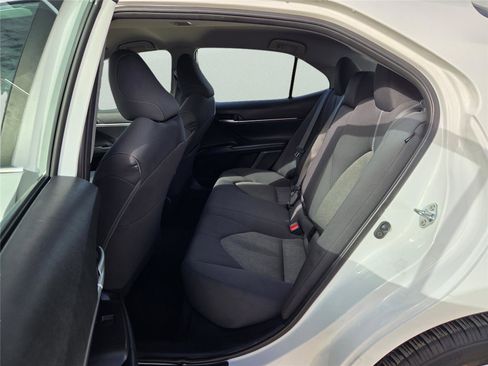 Used 2024 Toyota Camry LE image 27