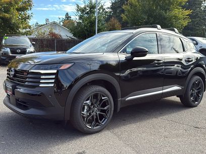 New 2026 Nissan Kicks SR w/ SR Premium Package