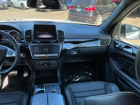 Used 2018 Mercedes-Benz GLS 63 AMG 4MATIC SUV image 16