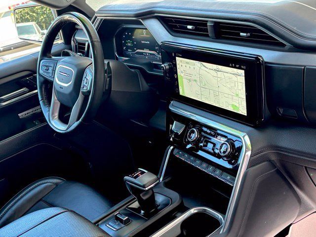 Used 2024 GMC Sierra 1500 Denali w/ Denali Reserve Package AWD/4WD image 31