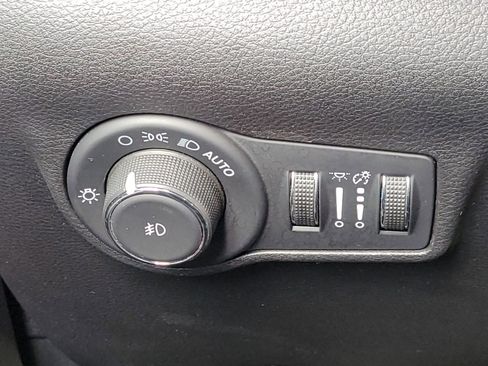 Used 2022 Jeep Compass Trailhawk w/ Trailhawk Elite Group image 24