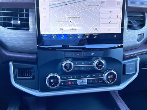 Certified 2024 Ford Expedition Limited image 15