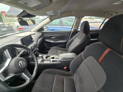 Used 2022 Nissan Sentra SR w/ Midnight Edition FWD image 4