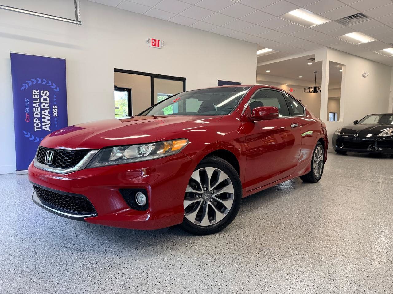 Used 2015 Honda Accord EX image 2