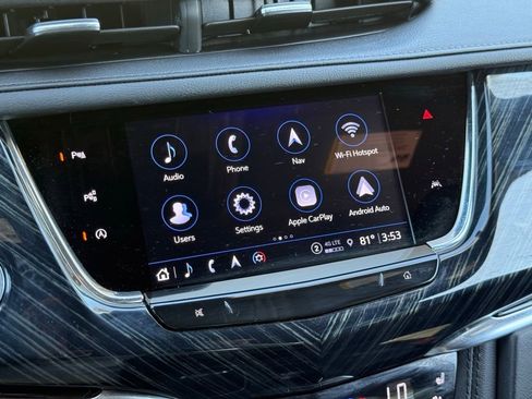 Used 2024 Cadillac XT6 Premium Luxury w/ Technology Package AWD/4WD image 34