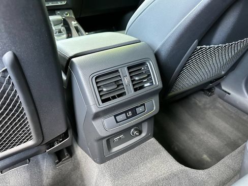 Certified 2022 Audi Q5 2.0T Premium Plus AWD/4WD image 23