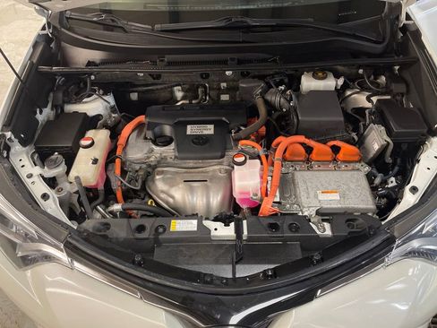 Used 2016 Toyota RAV4 Limited image 21