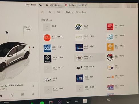 Used 2023 Tesla Model 3 Standard Range image 13