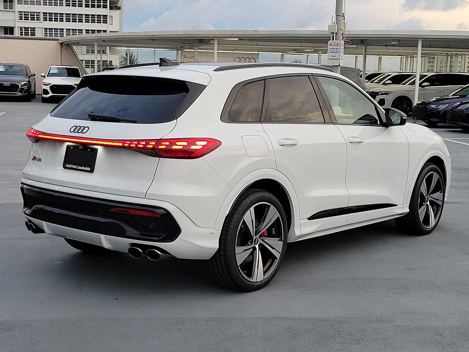 New 2026 Audi SQ5 Premium Plus AWD/4WD image 6