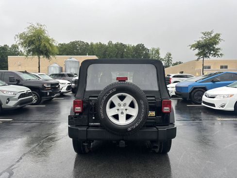 Used 2017 Jeep Wrangler Sport w/ Quick Order Package 24S AWD/4WD image 7
