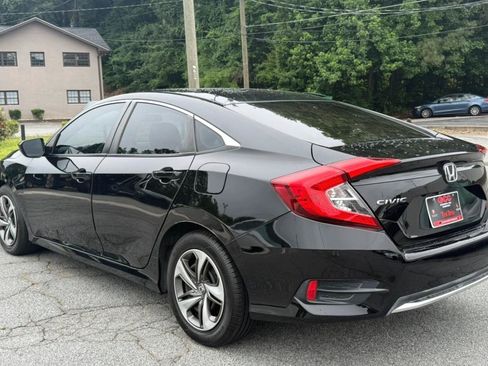 Used 2019 Honda Civic LX image 5