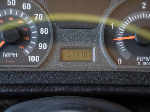 Used 2001 HUMMER H1 4-Door Wagon image 26