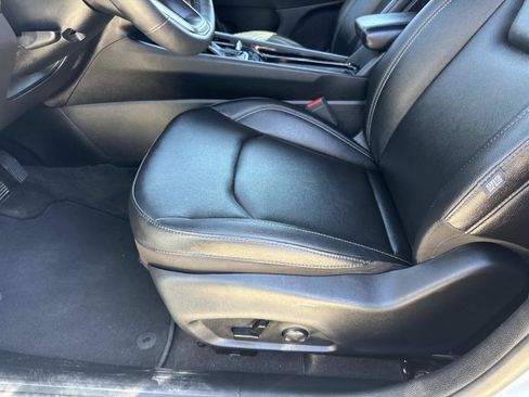 Used 2025 Jeep Compass Limited AWD/4WD image 16