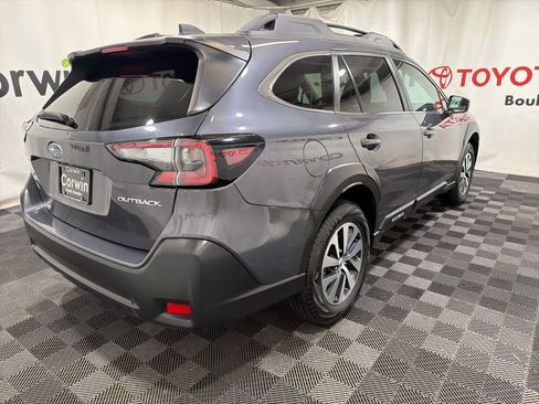 Used 2025 Subaru Outback Premium image 7