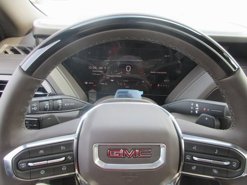 New 2026 GMC Yukon Elevation w/ Elevation Premium Package image 19