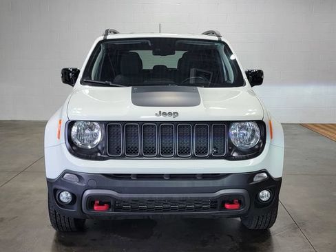 Used 2022 Jeep Renegade Trailhawk w/ Trailer Tow Group AWD/4WD image 3