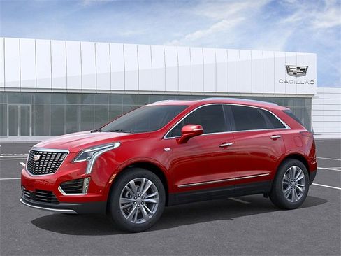 New 2026 Cadillac XT5 Premium Luxury image 2