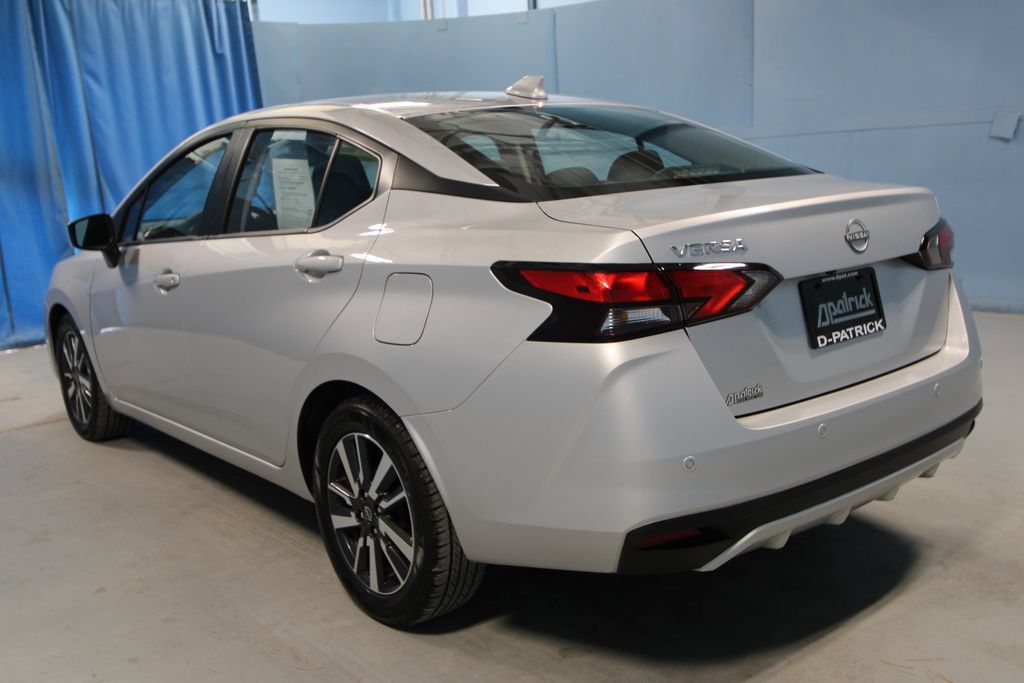 Used 2025 Nissan Versa SV FWD image 26