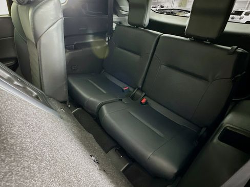 Used 2024 Mitsubishi Outlander SE FWD image 29