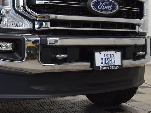 Used 2021 Ford F250 Lariat w/ Lariat Ultimate Package image 11