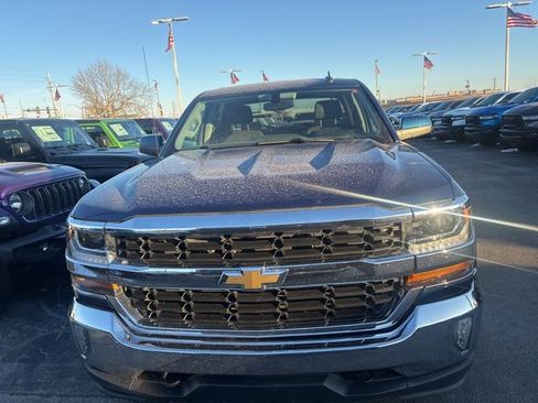 Used 2018 Chevrolet Silverado 1500 LT w/ All Star Edition image 2