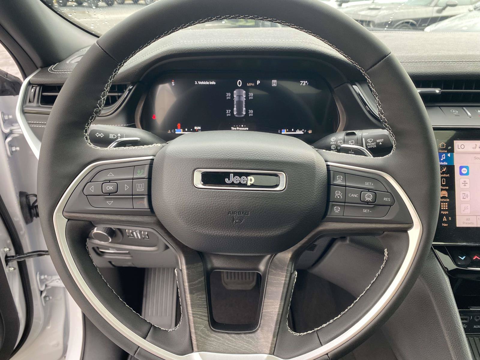 New 2026 Jeep Grand Cherokee Altitude AWD/4WD image 20