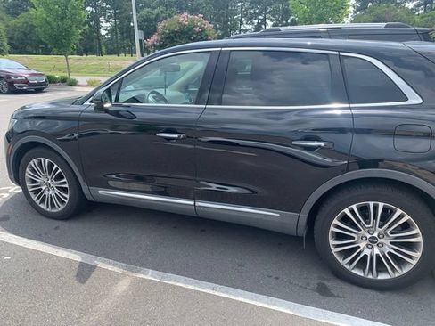 Used 2018 Lincoln MKX Reserve FWD image 1