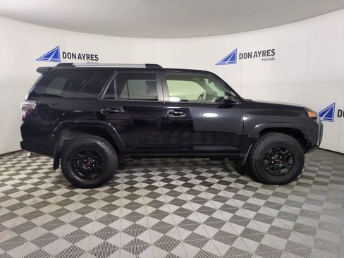 Used 2019 Toyota 4Runner SR5 image 8