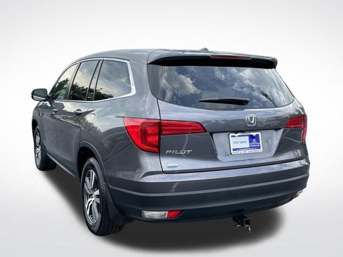 Certified 2018 Honda Pilot EX image 4
