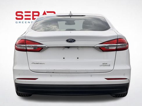 Used 2019 Ford Fusion SE FWD image 8