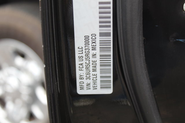 Used 2024 RAM 2500 Tradesman w/ Chrome Appearance Group AWD/4WD image 37