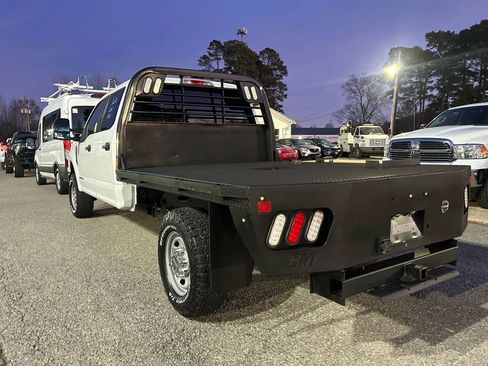 Used 2019 Ford F250 XL w/ Power Equipment Group image 9